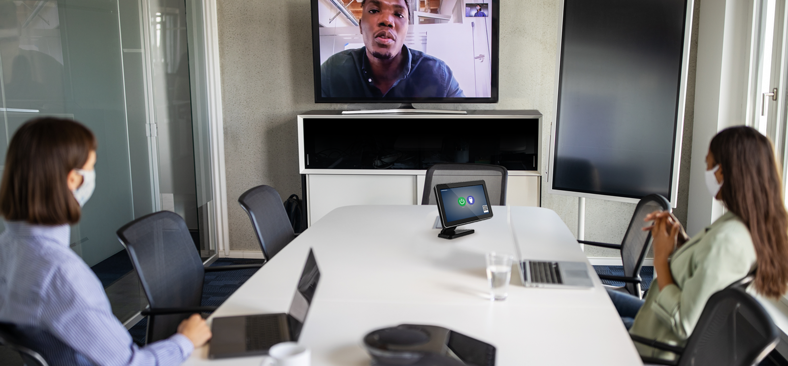 Atlona Tabletop Mount for Velocity 7″ and 10″ Touch Panels